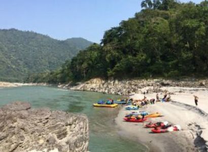 Glimpse of Nepal with Jungle Experience