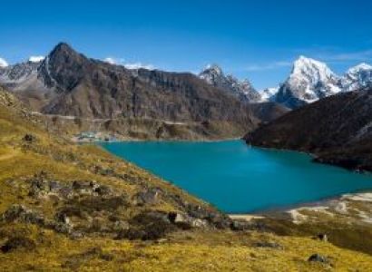 Everest Pinnacle Base