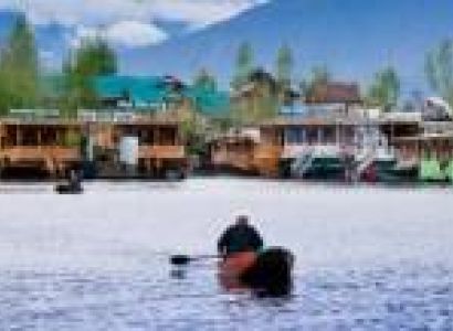 Small Kashmir 8 Nights - 9 Days Tour