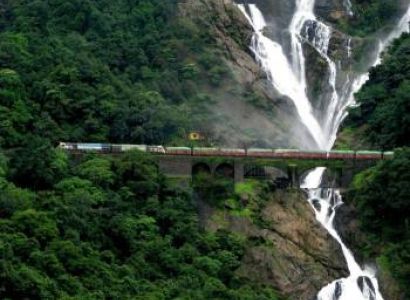 5 Nights 6 Days Goa Dudhsagar Waterfall Tour Package