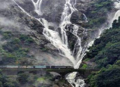 5 Nights 6 Days Goa Dudhsagar Waterfall Tour Package