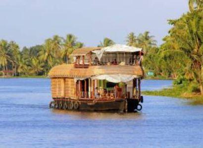 4 Nights 5 Days Kerala Tour Package