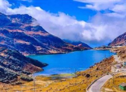 Yumthang Tour Packages