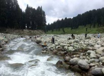 Budgam Tour Packages