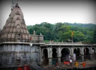 5N Bhimashankar - Nashik - Aurangabad - Beed - Shingnapur Tour