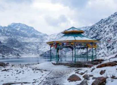10 Nights - 11 Days Explore Kanchanjunga Tour