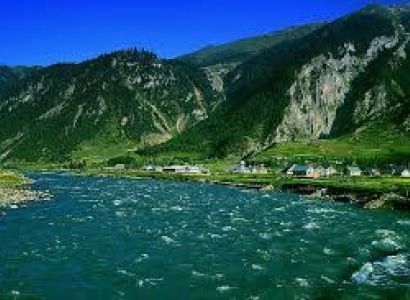 Kashmir Offbeat With Gurez, Lolab & More