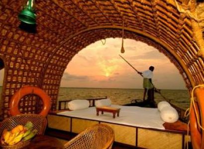 Thekkady sightseeing packages