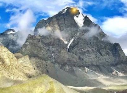7N 8D Manimahesh - Parikarma Trek Package