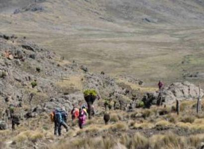 4 Days Sirimon - Naro Moru Crossover Tour