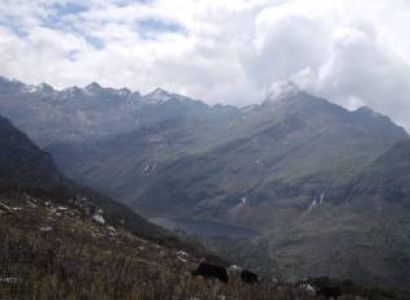 Druk Path Trek Tour 8 Nights - 9 Days