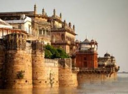 4 Night - 5 Days Varanasi Package