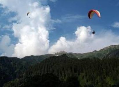 Bir Billing & Palampur Adventure Tour Package by Volvo