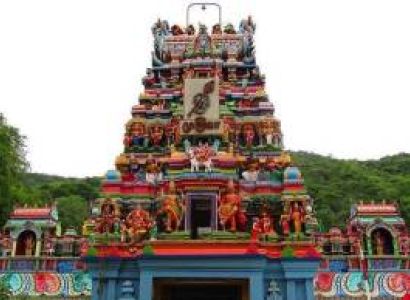 2 Nights 3 Days  Aarupadai Veedu Tour Package