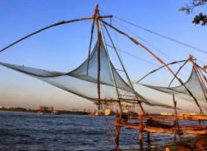 Munnar - Thekkady - Alleppey - Kovalam - Kanyakumari Tour