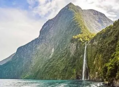 7 Nights - 8 Days New Zealand Package