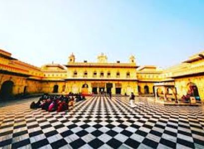 Chitrakoot Tour Packages