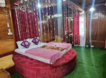 6Night - 7 Days Kashmir Tour Package