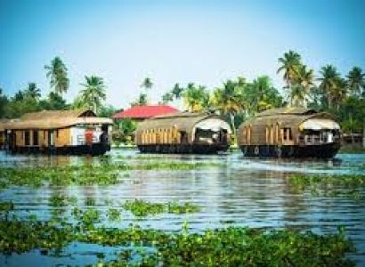 6N Munnar - Thekkady - Alleppey - Kovalam Tour