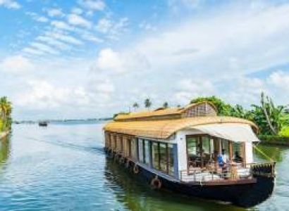 2 Night Cochin - Alleppey Tour Package