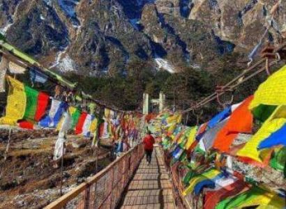 8 Night Gangtok - Lachung - Pelling - Darjeeling Tour