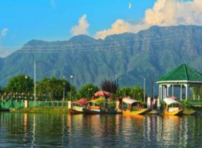Kashmir Tour Package 7N - 8D