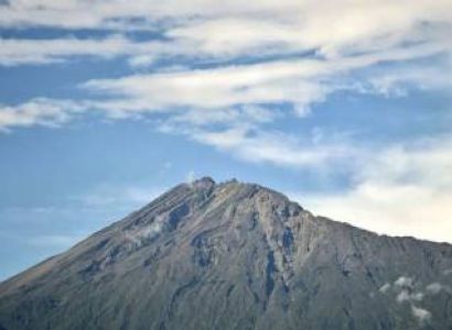 3 Days Mount Meru Trekking Tour