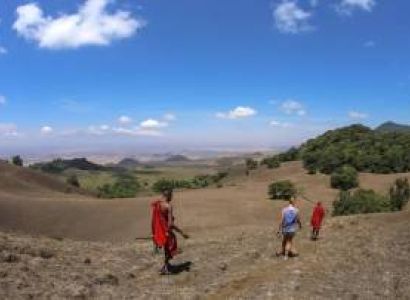 3 Night - 4 Days Trekking Chyulu Hills Tour