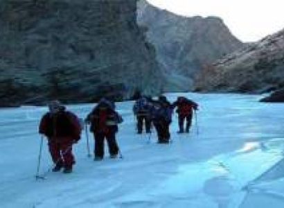 Kashmir - Ladakh Tour 9 Nights - 10 Days