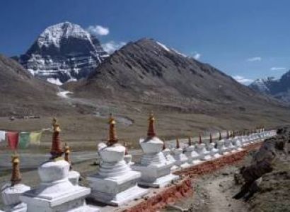 Kailash Mansarovar Yatrea Overland Via Kyirong for 14 Nights and 15 Days