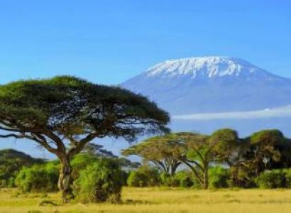 10 Days Machame Route - 8 Days Hiking Tour