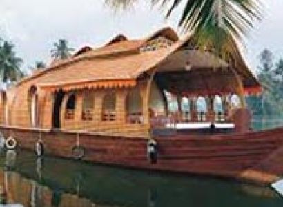 Kerala Houseboat Tour