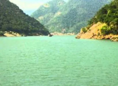 Visakhapatnam-Araku-Borra Caves-Rajamundry-Papikondalu-Vijayawada 5 Days 4 Nights Tour