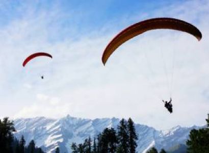 Enchanting Ladakh Tour with Nubra Valley & Pangong Lake