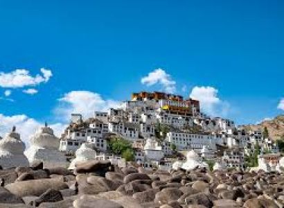 Enchanting Ladakh Tour with Nubra Valley & Pangong Lake