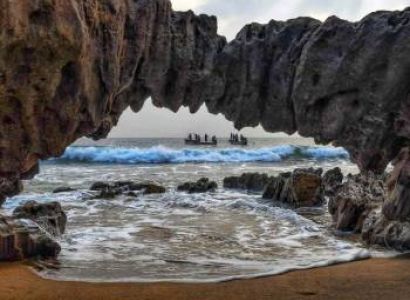 Visakhapatnam – Araku – Lambasingi Tour Package