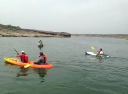 Ahmedabad – Nalsarovar – Lothal Tour