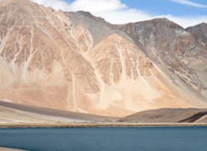Holiday in Ladakh Tour by Car