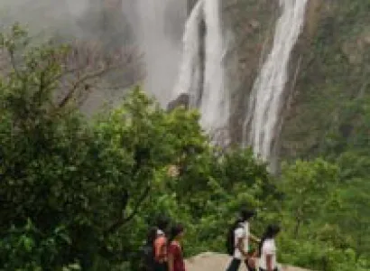 The Golden Chariot Tour - Pride of South