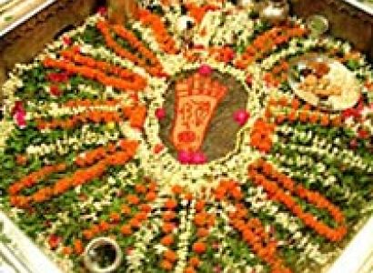 Varanasi - Gaya (Bodhgaya) - Varanasi