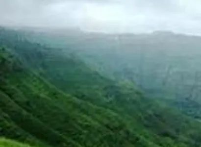 Mumbai Panchgani Weekend Tour Package