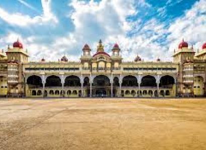 Sunrises Hyderabad Tour Package